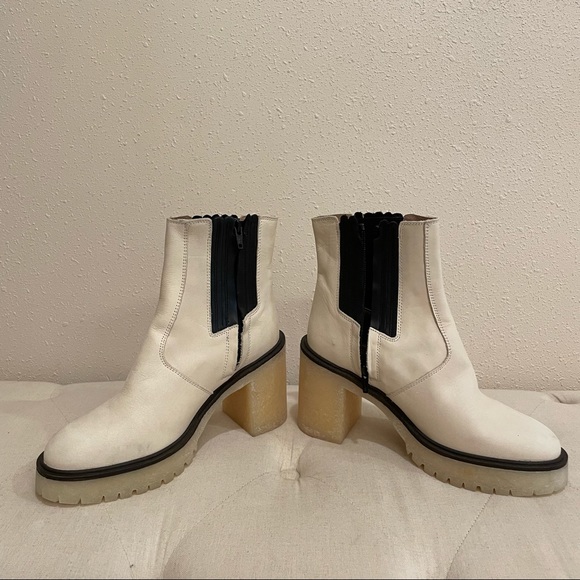 Free People James Leather Block Heel Chunky Lug Sole Chelsea Booties - Picture 2 of 8